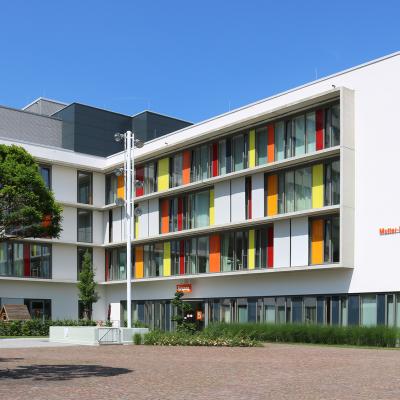 Kinderklinik Augsburg Gebäudeansicht Mutter-Kind-Zentrum